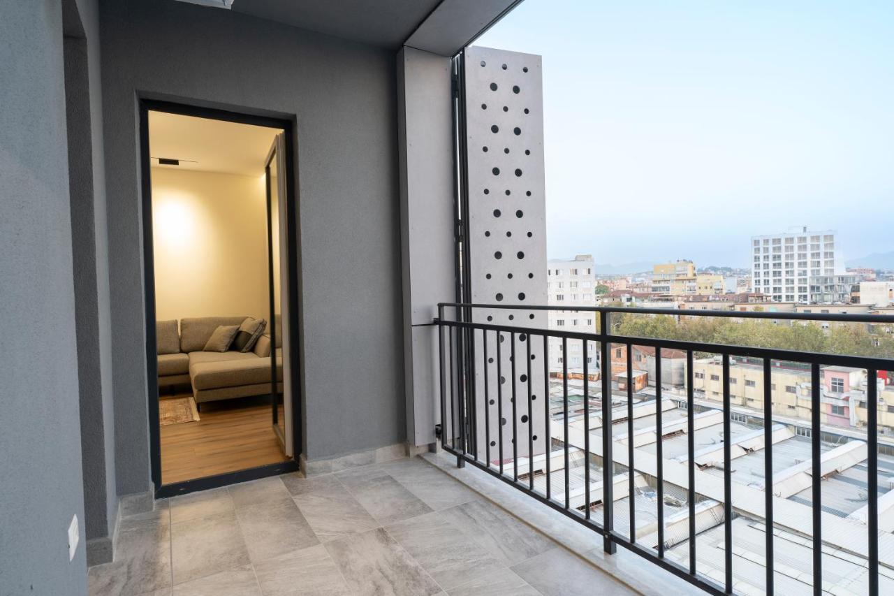 Cane Apartment Emerald Tirana Esterno foto