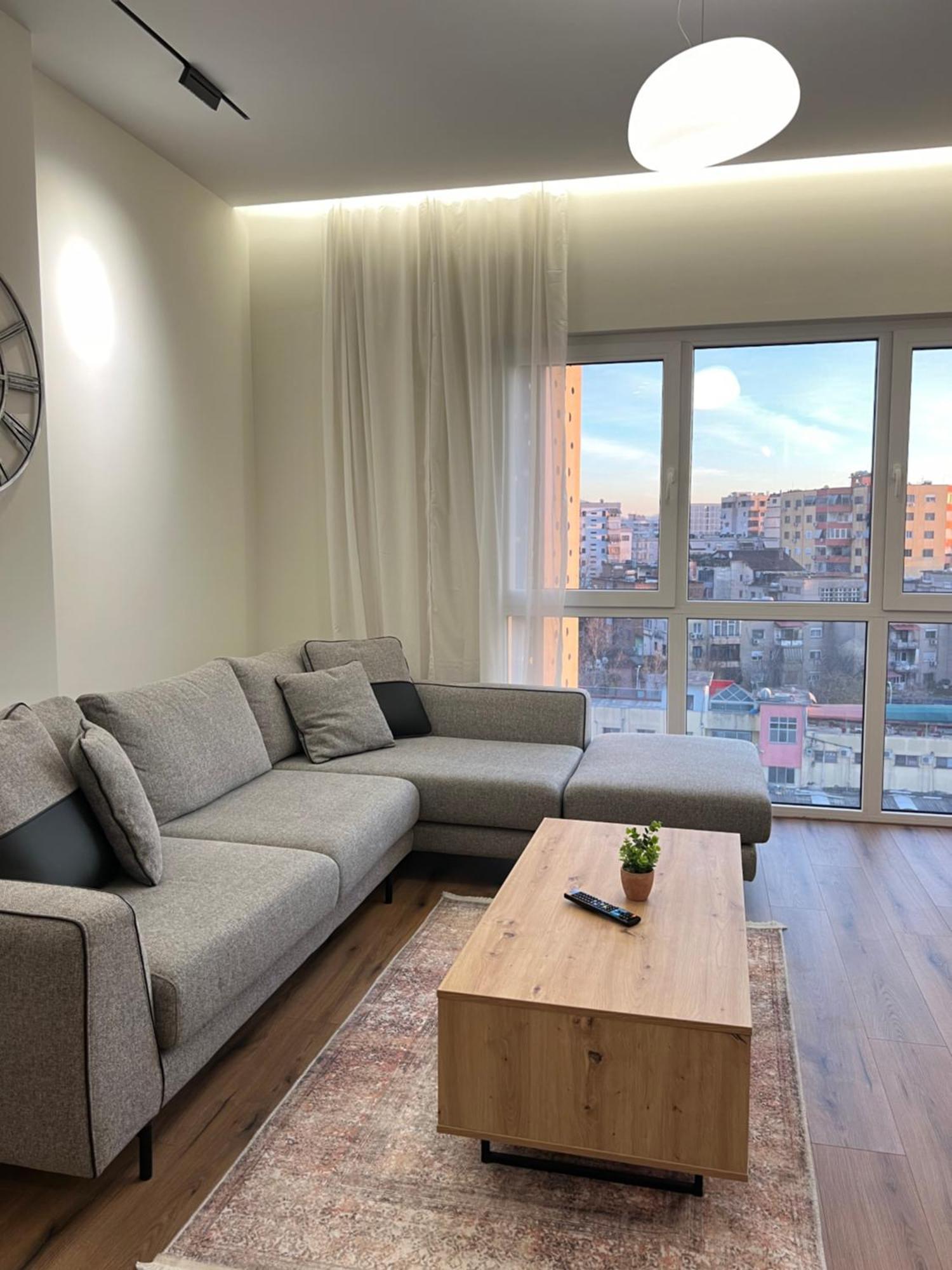Cane Apartment Emerald Tirana Esterno foto